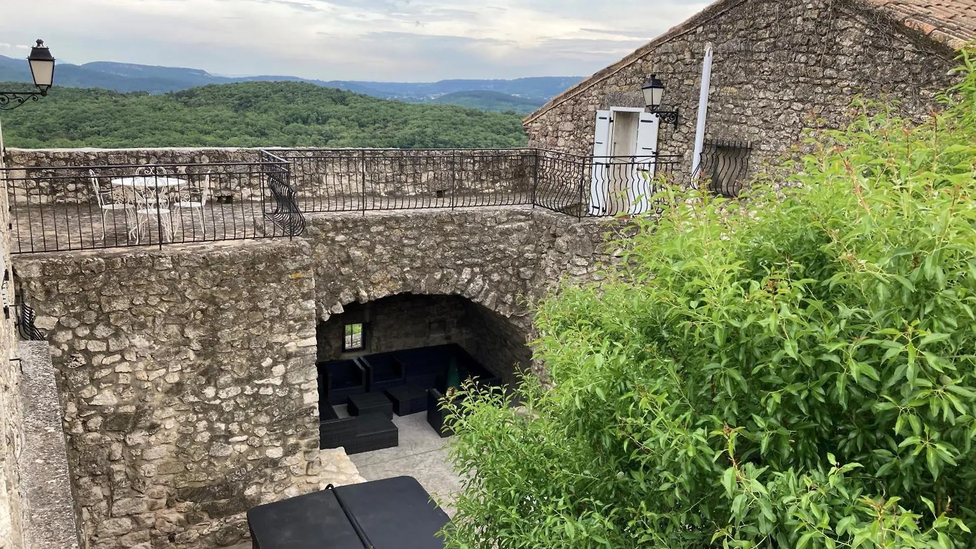 La Closerie D'Escalin Gite 12 Personnes Et Jacuzzi La Garde Adhemar